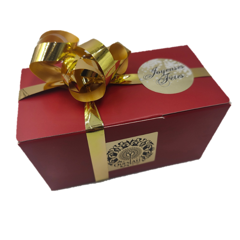 Petit ballotin rouge Joyeuses Fêtes garni de baklawa, kaak et boules orientales (2)
