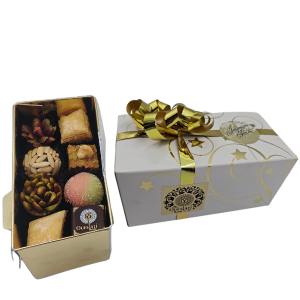 Ballotin Blanc Small au décor étoilé Joyeuses Fêtes, garni de 11 pâtisseries orientales